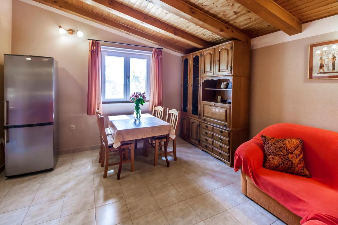 Holiday Home Lana Лабин Экстерьер фото
